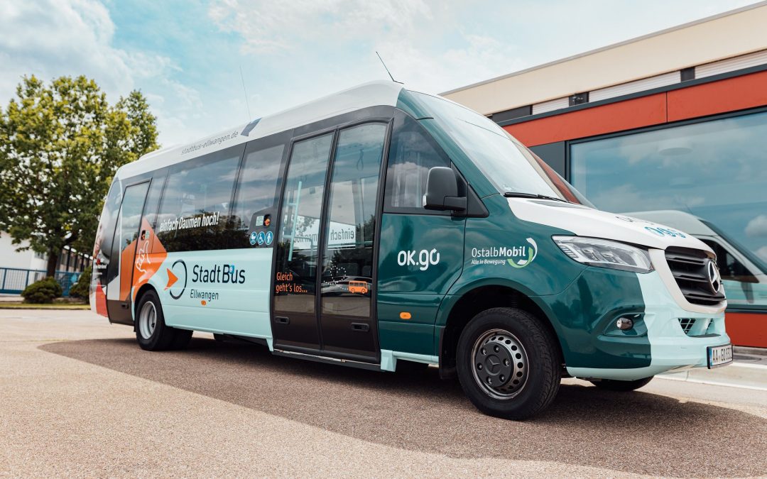 StadtBus Ellwangen und StadtLandBus auf dem Wochenmarkt